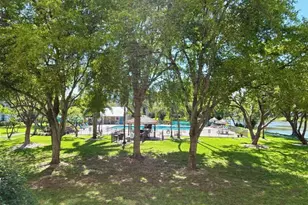 2112 S Cypress Bend Dr, Pompano Beach, FL 33069 - Photo 28