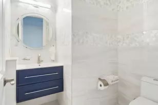 750 Millbrae Ct, West Palm Beach, FL 33401 - Photo 14