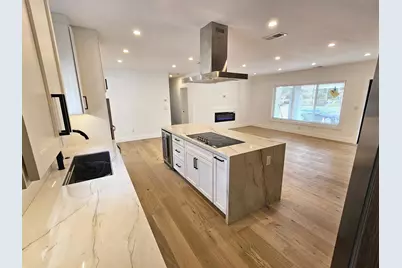 8801 N Miami Avenue, Miami, FL 33150 - Photo 4