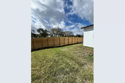 8801 N Miami Avenue, El Portal, FL 33150 - Photo 20