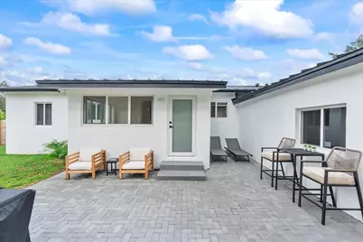 8801 N Miami Avenue, El Portal, FL 33150 - Photo 38