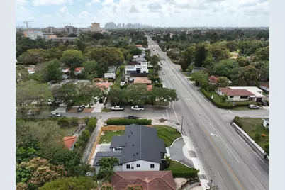 8801 N Miami Avenue, El Portal, FL 33150 - Photo 40