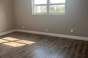 1025 SE 3rd Ave, Dania, FL 33004 - Photo 8