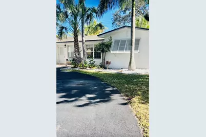 1729 N 16th Court #South, Hollywood, FL 33020 - Photo 1
