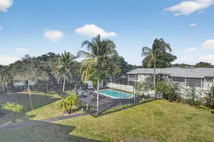 941 Crystal Lake Dr, Deerfield Beach, FL 33064 - Photo 18