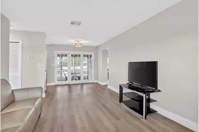 941 Crystal Lake Drive #311, Deerfield Beach, FL 33064 - Photo 6