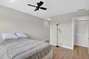 941 Crystal Lake Dr, Deerfield Beach, FL 33064 - Photo 18