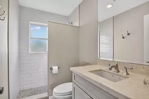 941 Crystal Lake Dr, Deerfield Beach, FL 33064 - Photo 16