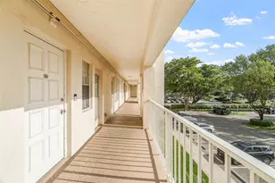 3080 N Course Dr, Pompano Beach, FL 33069 - Photo 12