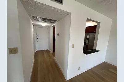 9300 SW 8th Street #422, Boca Raton, FL 33428 - Photo 6