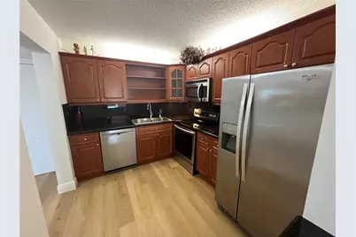 9300 SW 8th Street #422, Boca Raton, FL 33428 - Photo 16