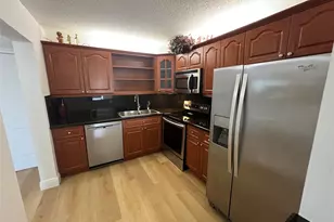 9300 SW 8th St, Boca Raton, FL 33428 - Photo 16