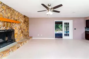 2471 SE Wald St, Port Saint Lucie, FL 34984 - Photo 14