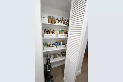 7040 Coral Way #502, Miami, FL 33155 - Photo 6