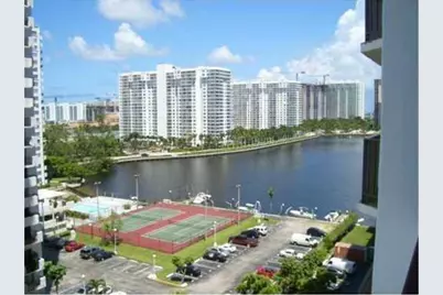 18031 Biscayne Bl #1004-3, Aventura, FL 33160 - Photo 2