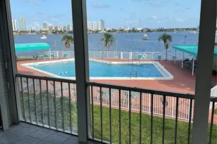 2910 Point Dr, Aventura, FL 33160 - Photo 8