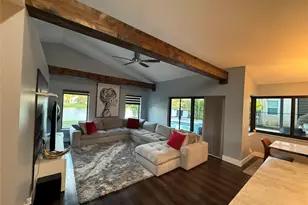 2702 E Orchard Cir, Davie, FL 33328 - Photo 24