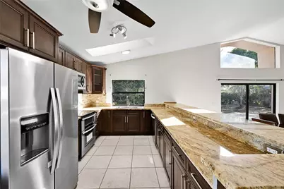 11136 NW 1st Place, Coral Springs, FL 33071 - Photo 4