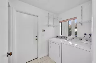 11136 NW 1st Pl, Coral Springs, FL 33071 - Photo 28