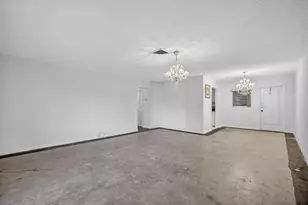 2755 NE 28th Ave, Pompano Beach, FL 33064 - Photo 10