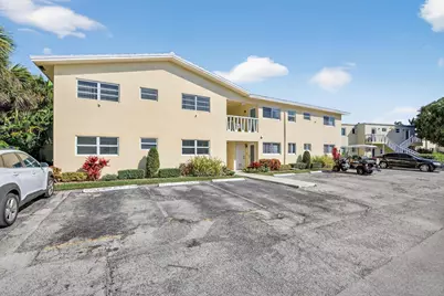 2755 NE 28th Avenue #E2, Lighthouse Point, FL 33064 - Photo 2