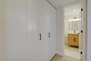 2322 S Cypress Bend Dr, Pompano Beach, FL 33069 - Photo 12