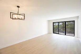 2322 S Cypress Bend Dr, Pompano Beach, FL 33069 - Photo 18