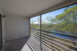 2322 S Cypress Bend Dr, Pompano Beach, FL 33069 - Photo 24