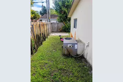 1500 NW 58th Terrace, Sunrise, FL 33313 - Photo 10