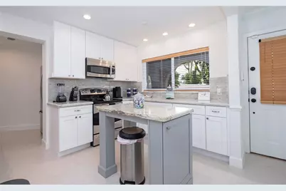 1240 SW 13th Circle, Fort Lauderdale, FL 33315 - Photo 14