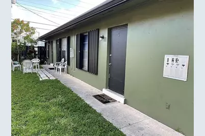 670 NE 46th Court #1, Oakland Park, FL 33334 - Photo 1