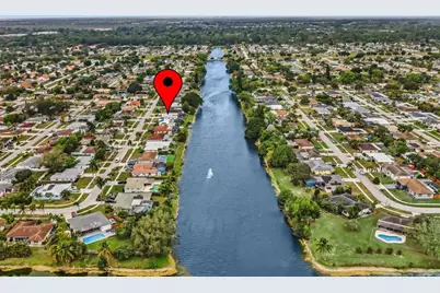 10725 Eureka Street, Boca Raton, FL 33428 - Photo 2