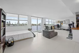 16558 NE 26th Ave, North Miami Beach, FL 33160 - Photo 8