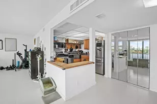 16558 NE 26th Ave, North Miami Beach, FL 33160 - Photo 10