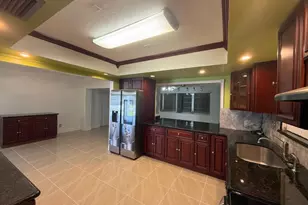 2070 NW 84th Terrace, Pembroke Pines, FL 33024 - Photo 12