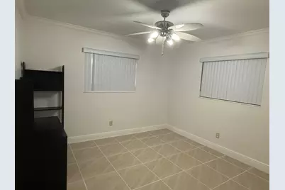 2070 NW 84th Terrace, Pembroke Pines, FL 33024 - Photo 28