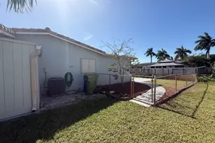 2070 NW 84th Terrace, Pembroke Pines, FL 33024 - Photo 48