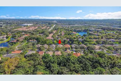 6030 Swans Way, Coconut Creek, FL 33073 - Photo 46