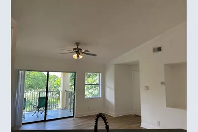 9999 Summerbreeze Drive #105, Sunrise, FL 33322 - Photo 10