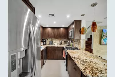 814 SE 13th Street #4, Fort Lauderdale, FL 33316 - Photo 4