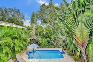 814 SE 13th St, Fort Lauderdale, FL 33316 - Photo 2
