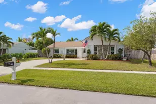 8101 Rose Marie Cir, Boynton Beach, FL 33472 - Photo 6