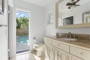 8101 Rose Marie Cir, Boynton Beach, FL 33472 - Photo 28