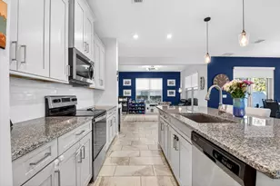 6613 Pointe of Woods Dr, West Palm Beach, FL 33413 - Photo 18