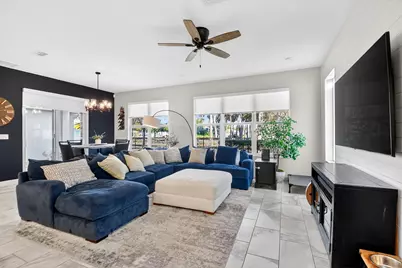 6613 Pointe Of Woods Drive, West Palm Beach, FL 33413 - Photo 22