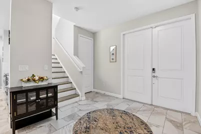 6613 Pointe Of Woods Drive, West Palm Beach, FL 33413 - Photo 8