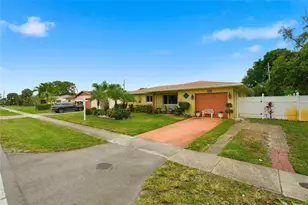3820 NW 29th St, Fort Lauderdale, FL 33311 - Photo 2