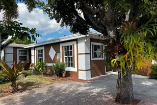 101 NW 13th Ave, Boynton Beach, FL 33435 - Photo 1