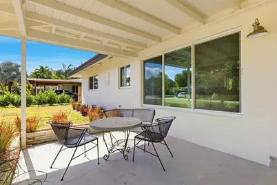 861 NE 9th Avenue, Pompano Beach, FL 33060 - Photo 2