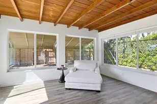 861 NE 9th Ave, Pompano Beach, FL 33060 - Photo 16